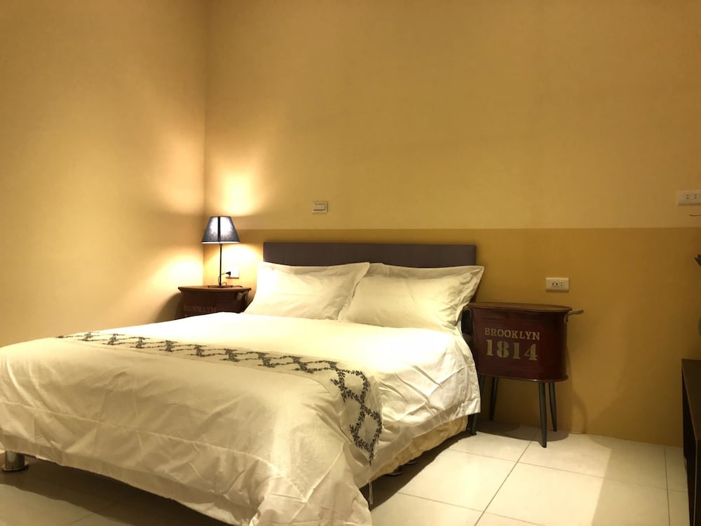 Panoramic, Quadruple, Double Bed, Xi Yin Zhi Su B&B 2/3