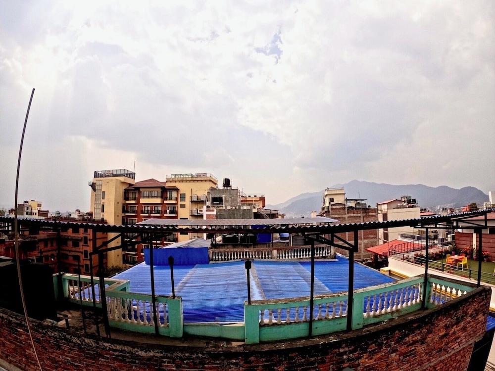 Hotel Lily Kathmandu 48/49