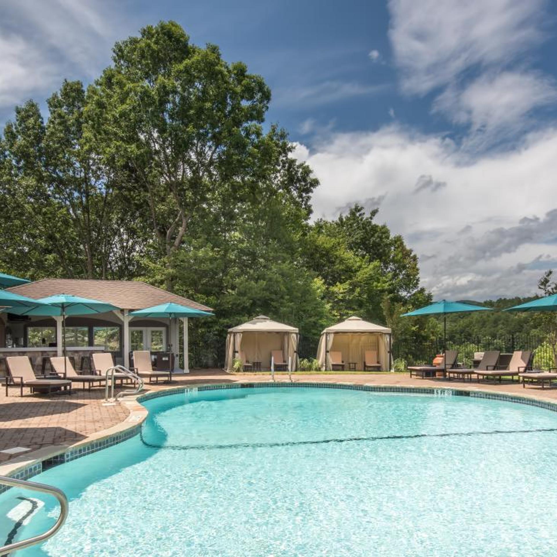 Valhalla Resort Hotel 30/32