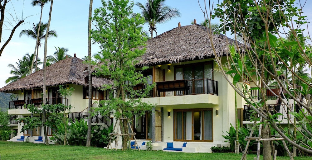 Bangsak Village - Adults Only 6/71