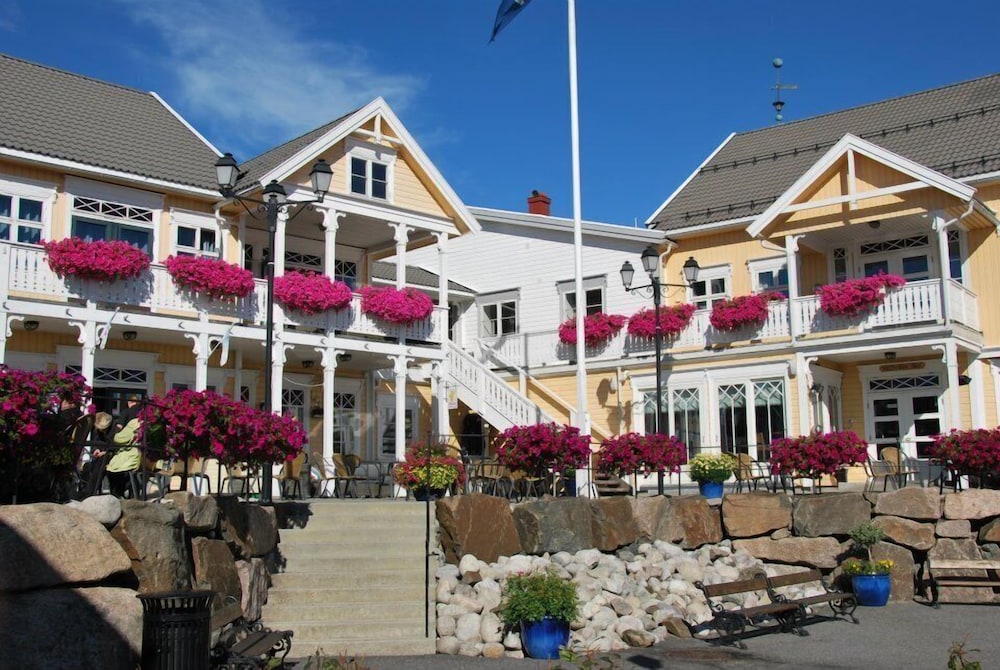 Hotel Lyngorporten 39/50