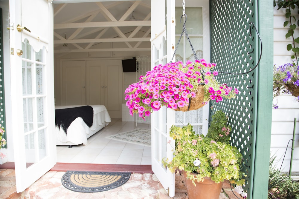 Rosebridge House Bed & Breakfast 5/50