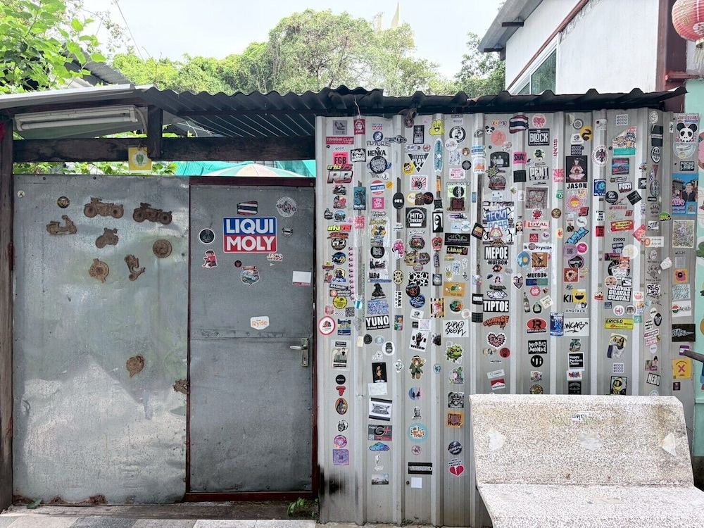Loftel 22 Hostel in BANGKOK