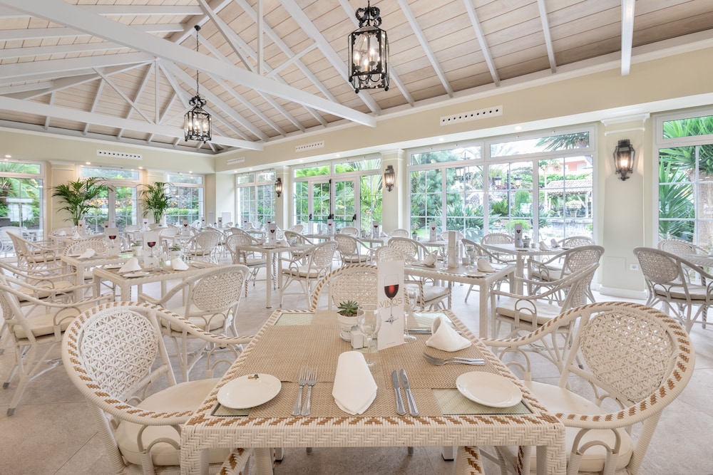 Hotel Riu Garoe 49/67