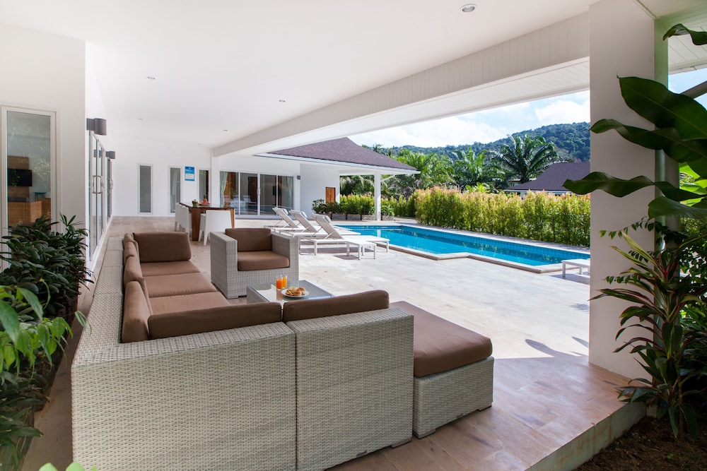 Villa Baan Anna Pool And Spa 25/50