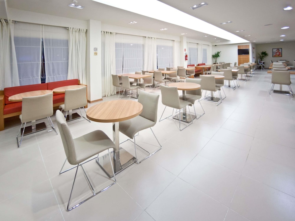 Ibis Petrolina 34/50