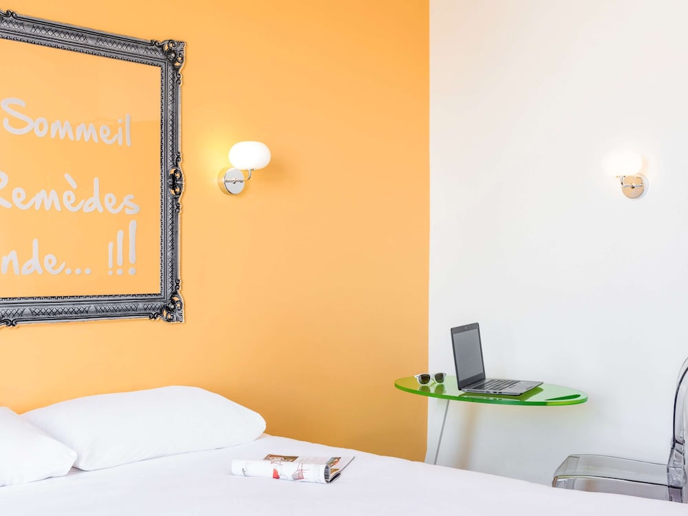 ibis Styles Asnieres Centre 46/78