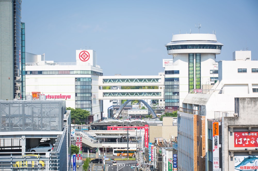 Toyota Prestige Hotel 14/17