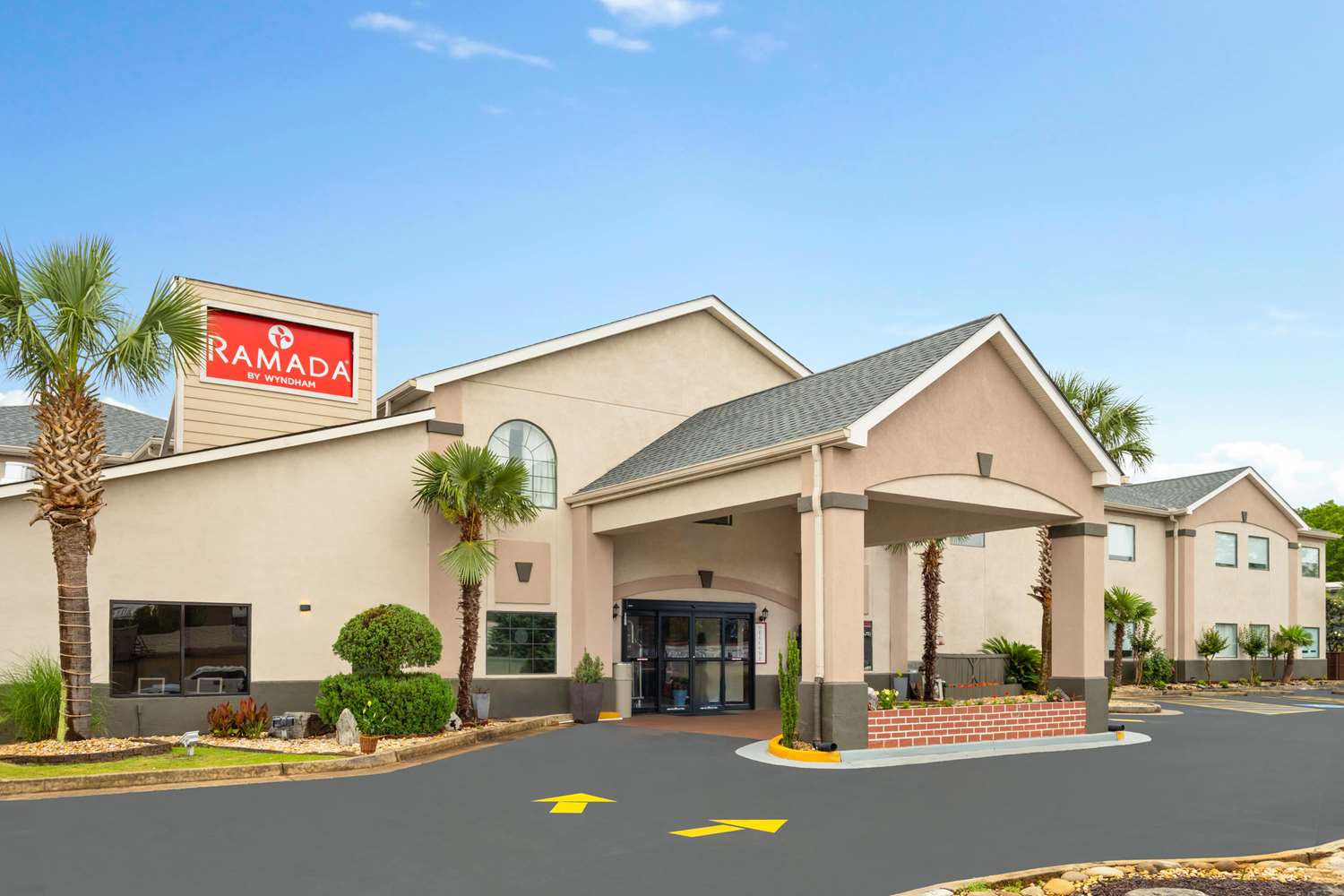 Ramada by Wyndham Locust Grove 2/29