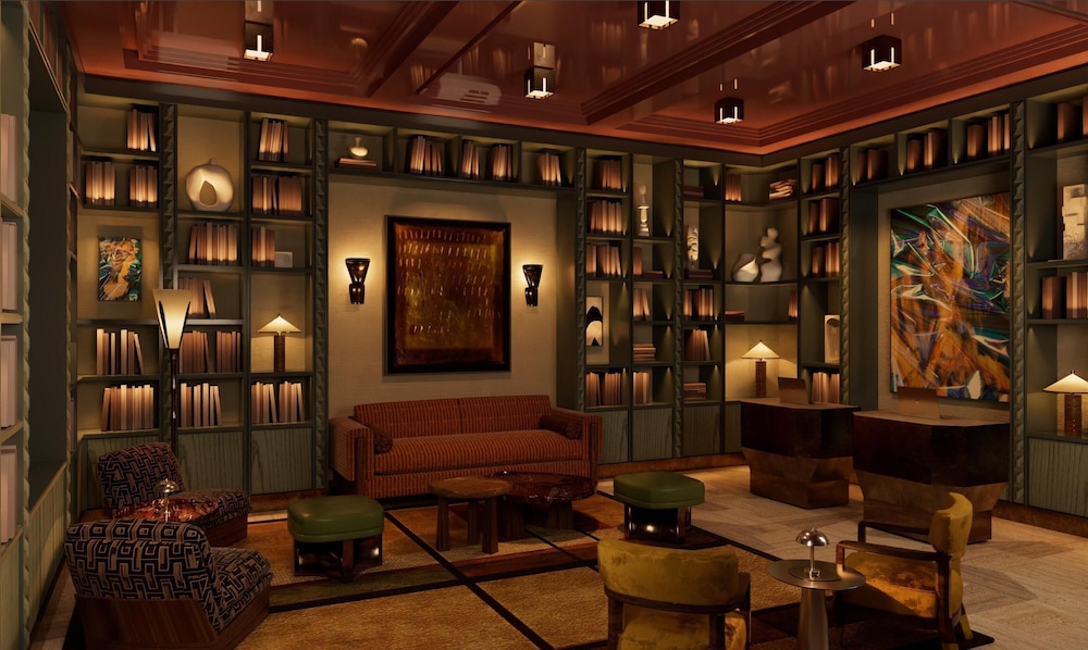 Thompson Rome, by Hyatt 34/50