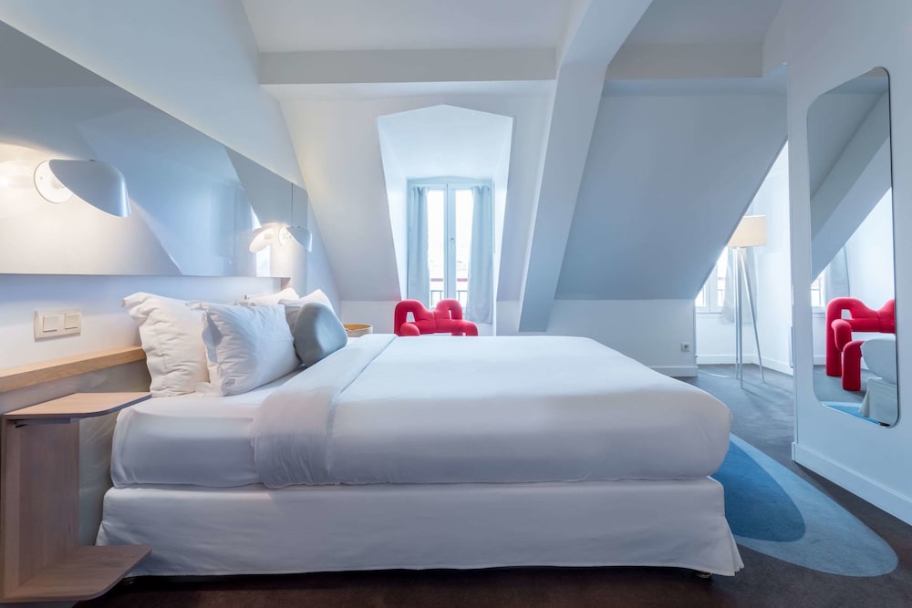 Maison Bram Paris Gare de l'Est, Tapestry Collection Hilton 13/46