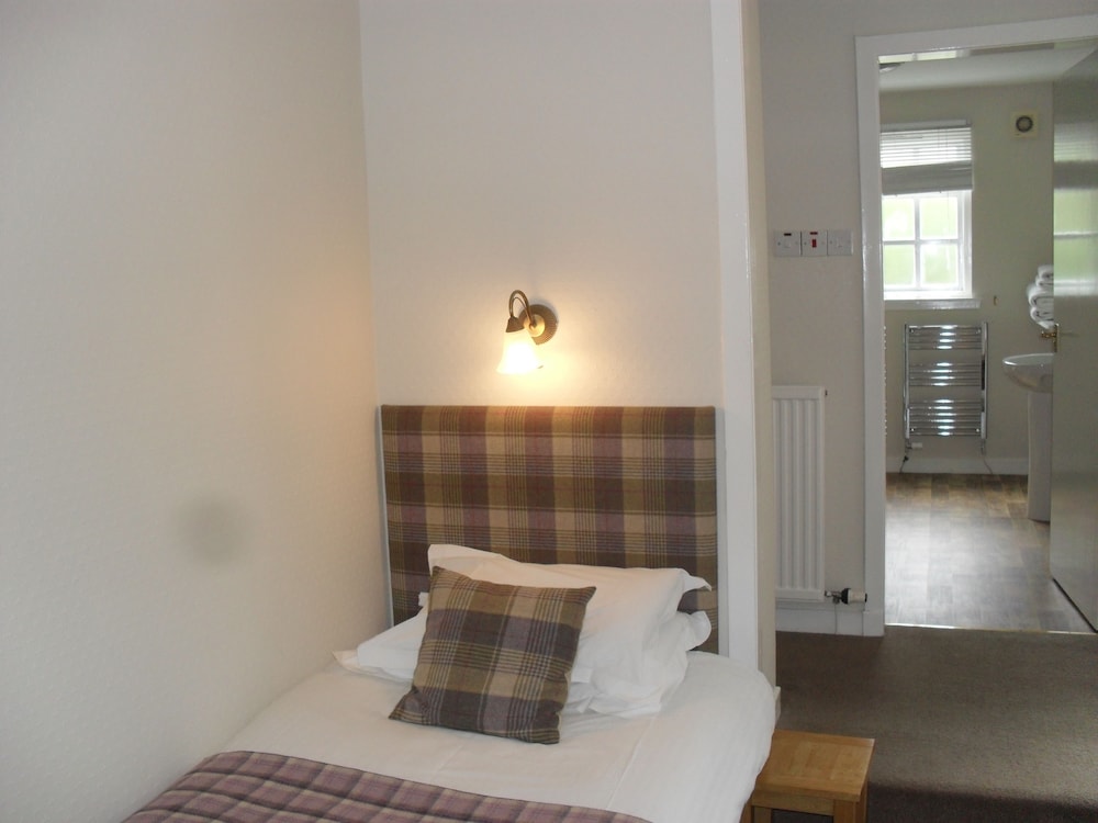 Albany Hotel 22/39