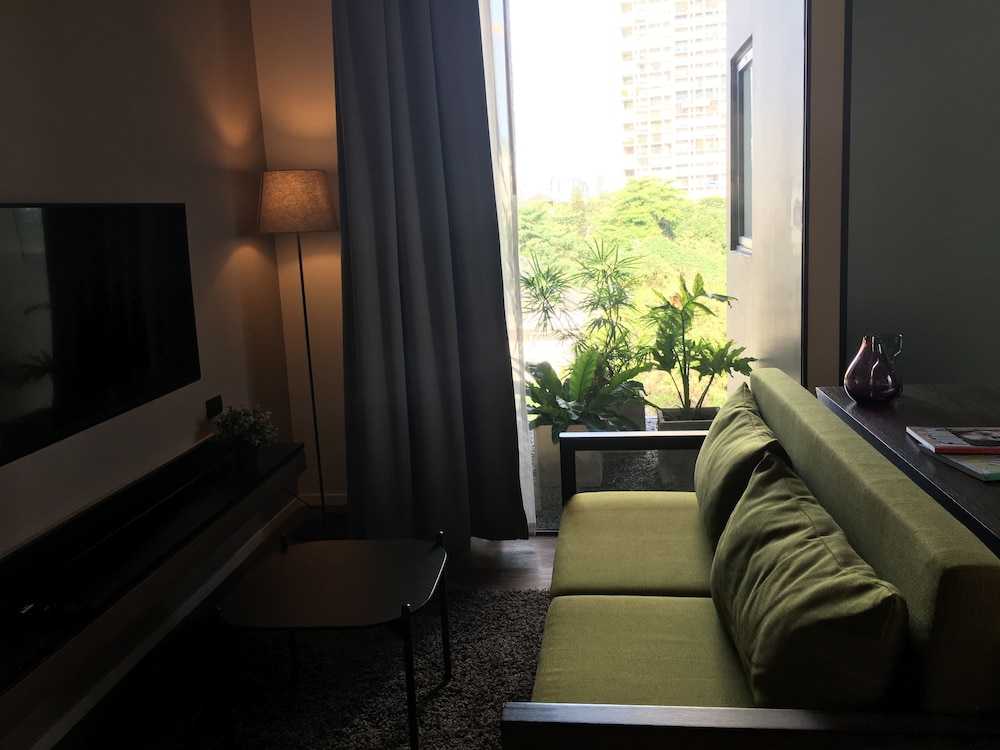 Norma Hotel Sathorn 44/50