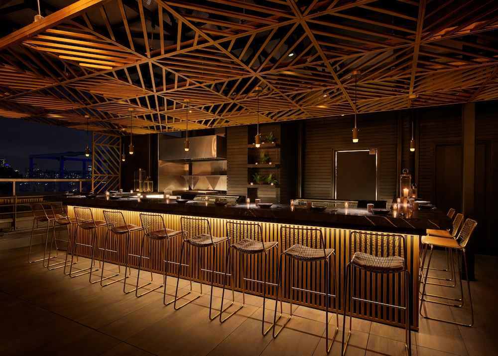 Gansevoort Meatpacking 14/77