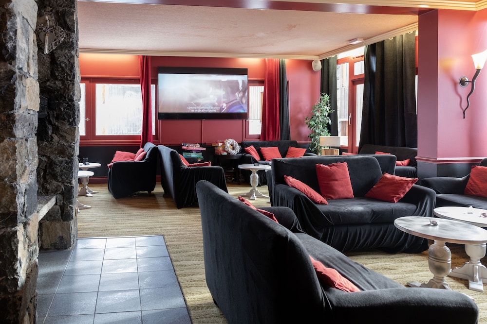 Hotel La Tarentaise 31/50