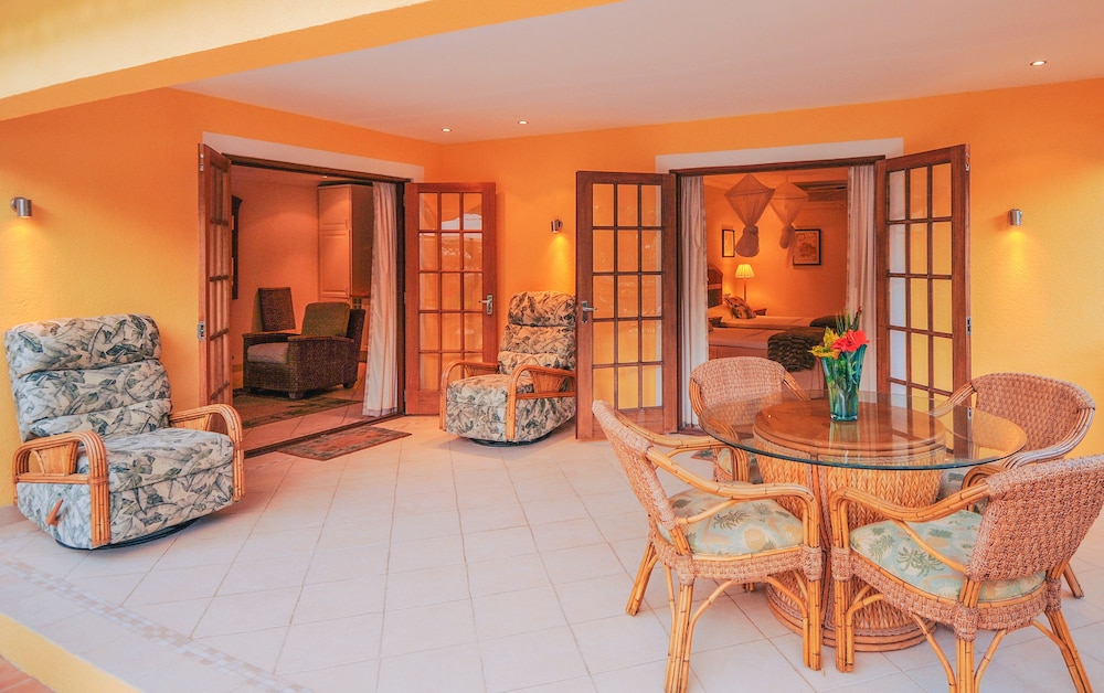 Bequia Beach Hotel 47/78