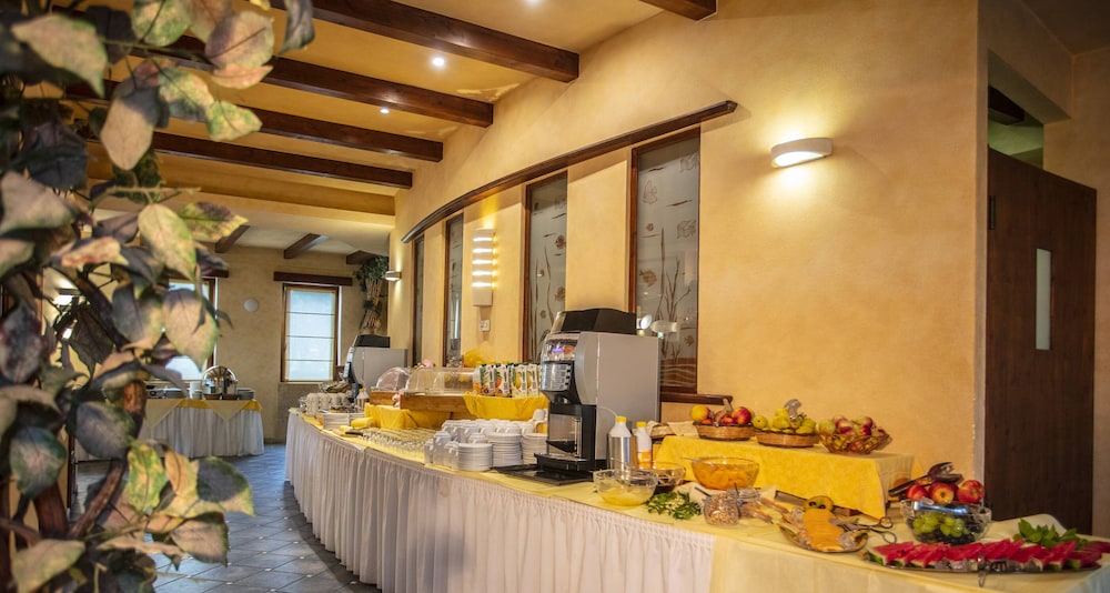 Tonicello Resort Spa 6/50