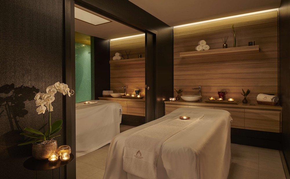 Parisi Udvar Budapest-Unbound Collection By Hyatt 27/50