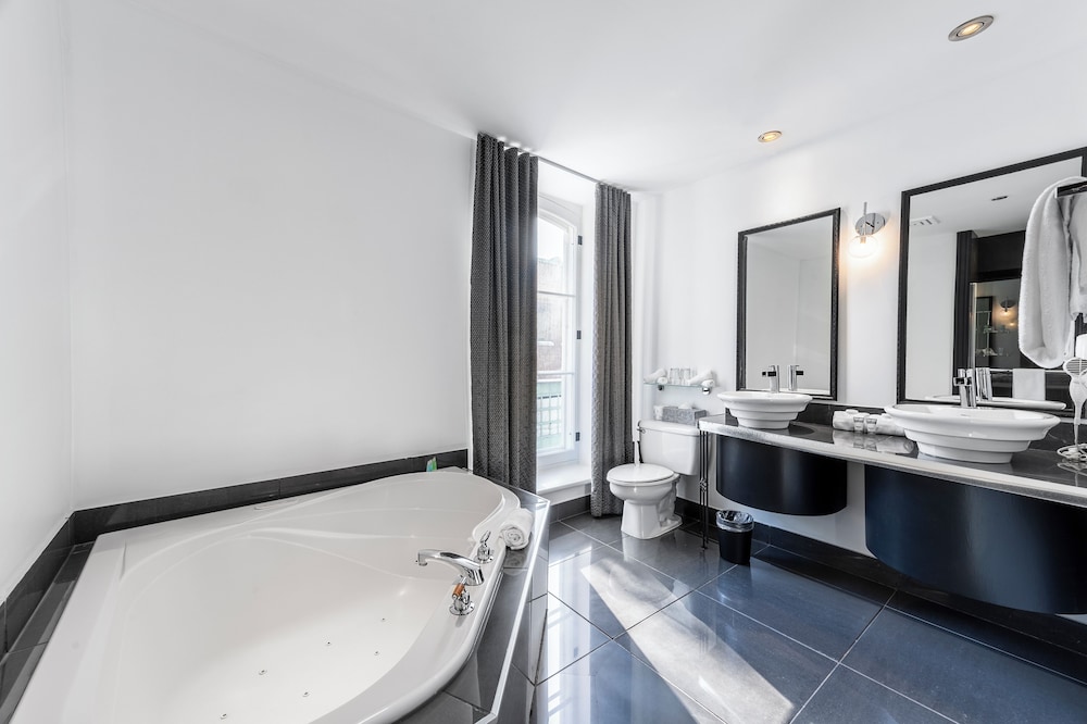 Hotel Le Saint-Paul 50/50