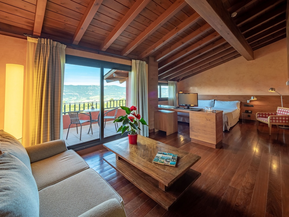 El Montanya Resort & Spa 60/81