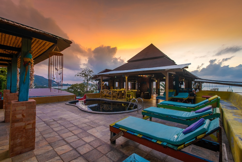 Varinda Garden Resort 40/50