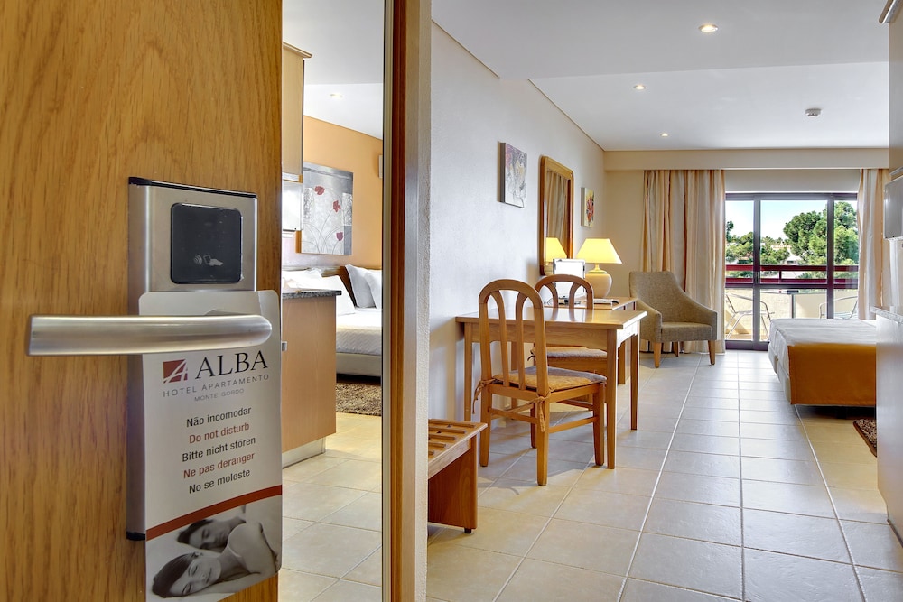Alba Hotel 45/50