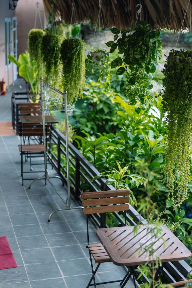 Catba Oasis Bungalows - Hostel 26/45