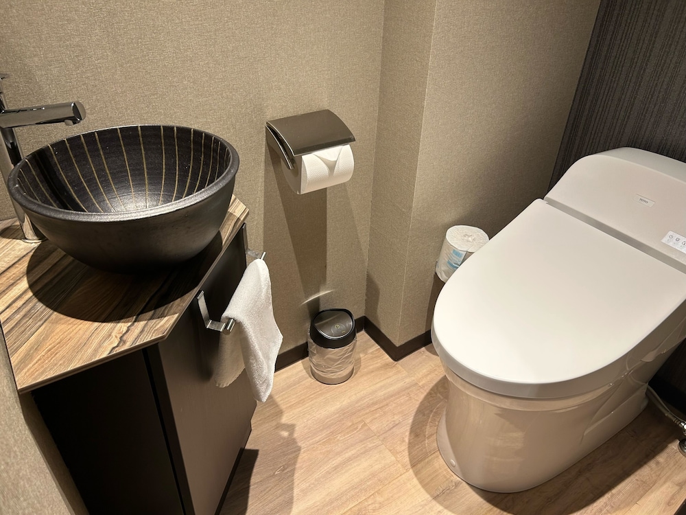 Hotel Keihan Kyoto Hachijoguchi 62/63