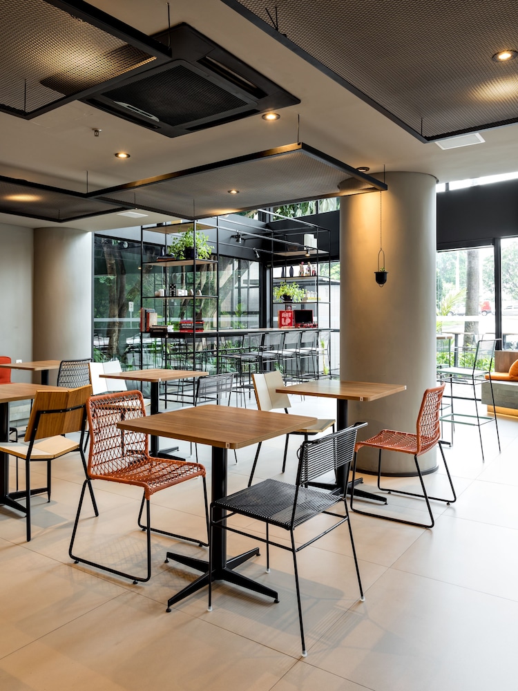 Ibis Sao Paulo Barra Funda 53/74