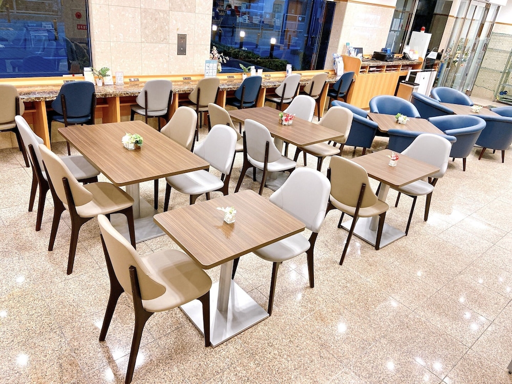 Toyoko Inn Osaka Umeda Nakatsu No 1 50/61