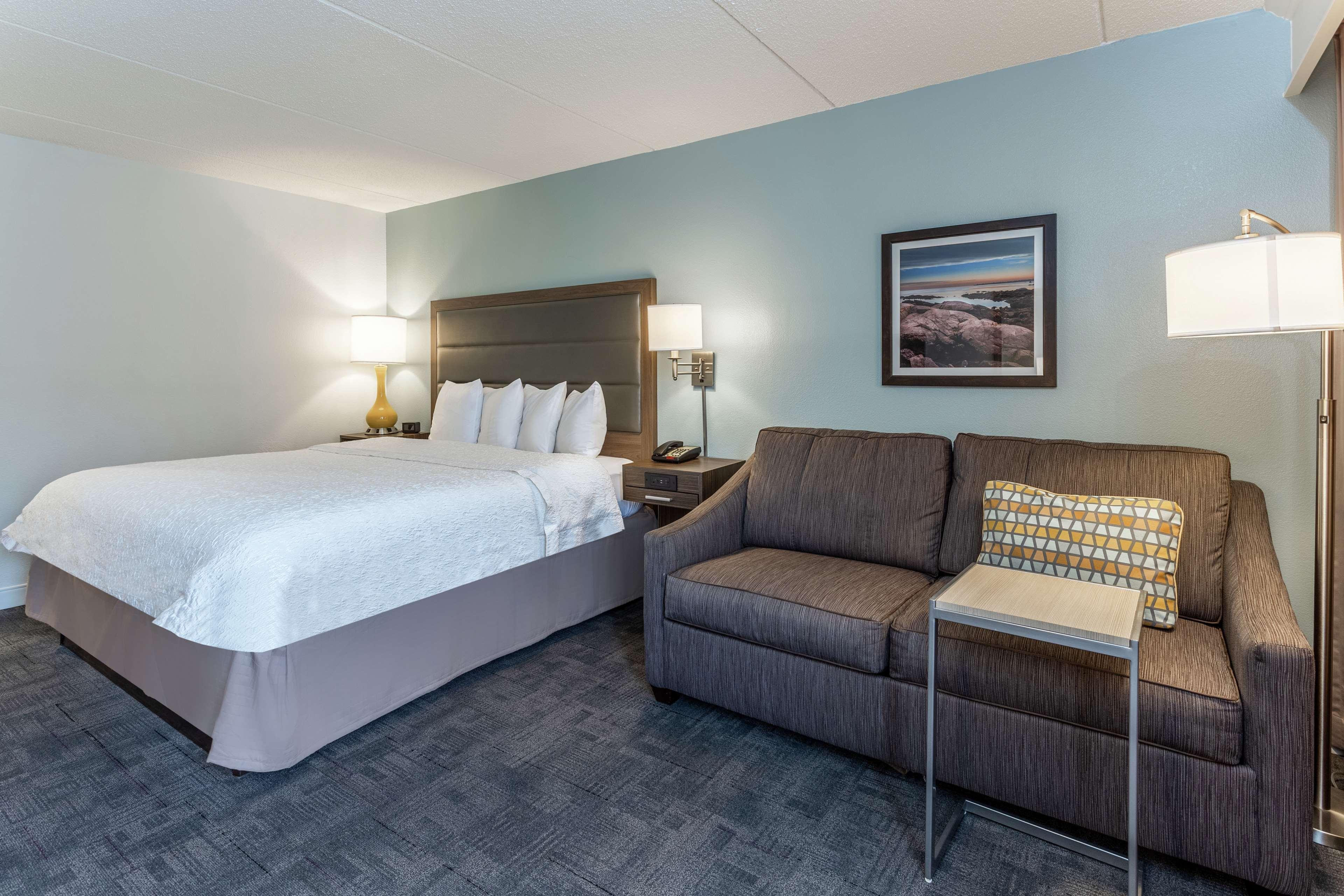 Deluxe, Double Bed