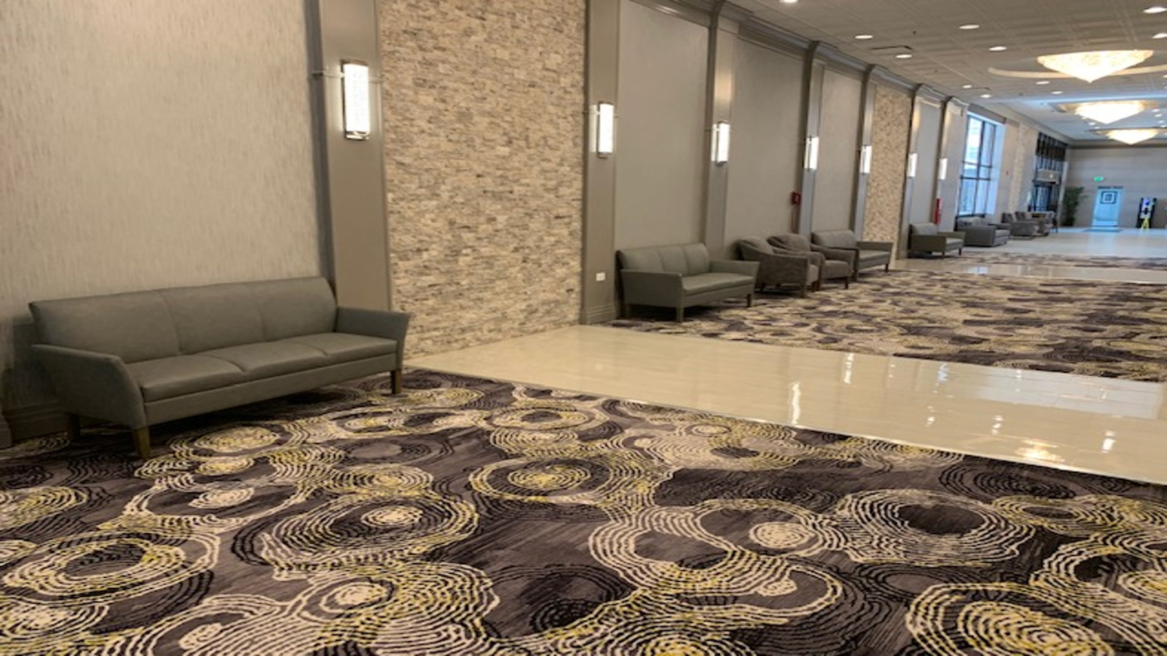 Holiday Inn & Suites Chicago North Shore (Skokie) 8/55