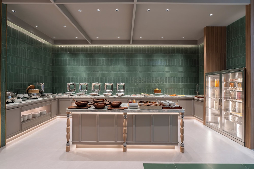Hyatt Place Bangkok Sukhumvit 1 24/50