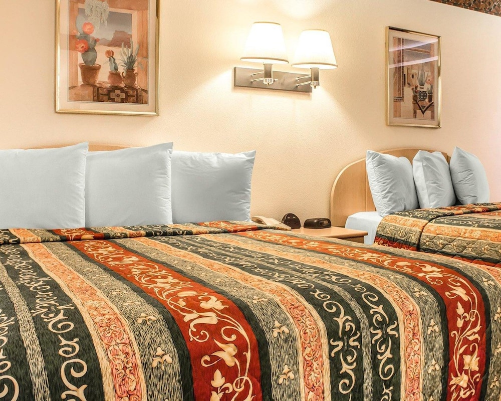 Quality Inn Winslow I-40 11/31