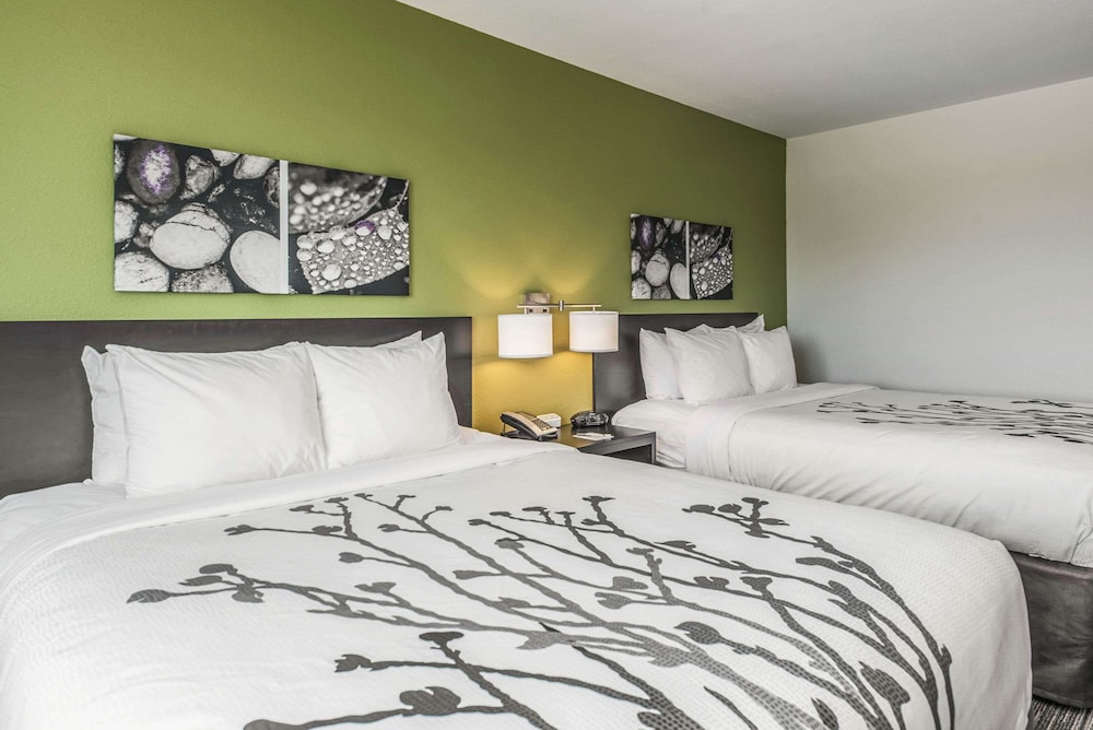 Sleep Inn & Suites Galion OH 11/36