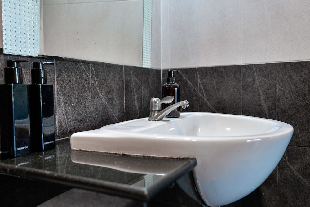 BGW Phuket - Hostel 47/53