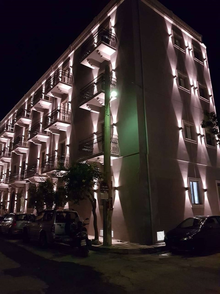 Aenos Hotel in KEFALONIA