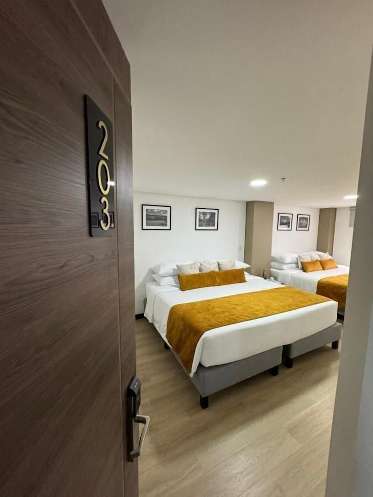 Hotel WLH Gold Bogota 14/17