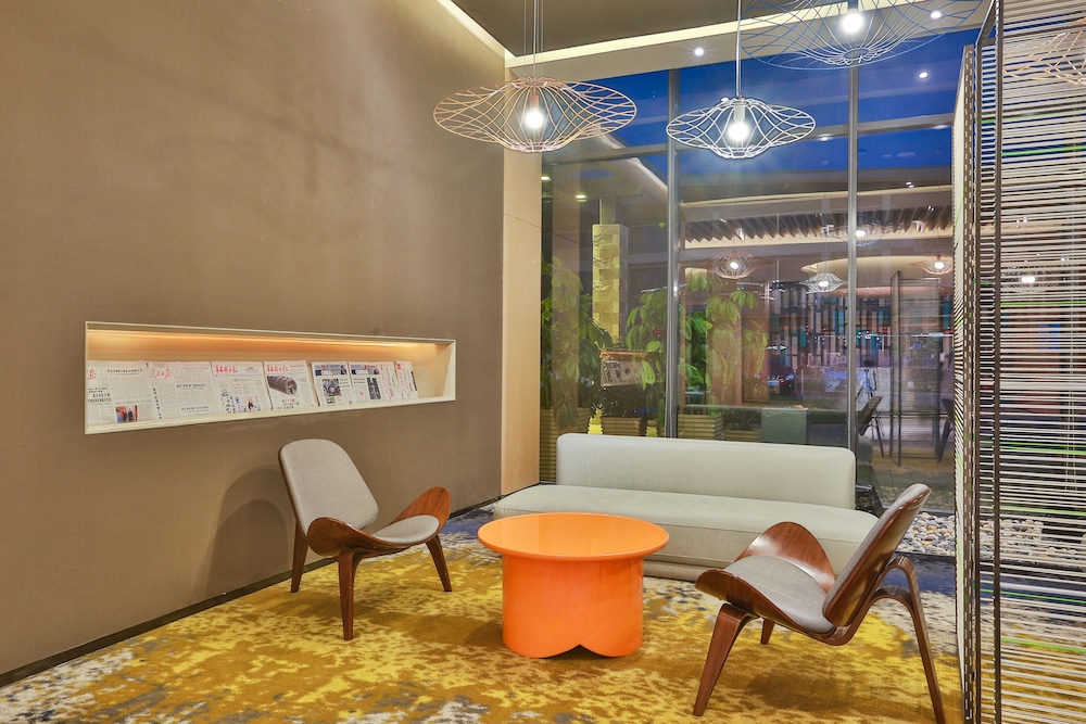 HOLIDAY INN EXPRESS EMEI MOUNTAIN 50/69