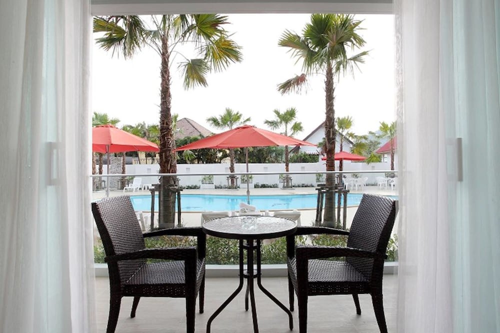 Clear House Resort 47/56