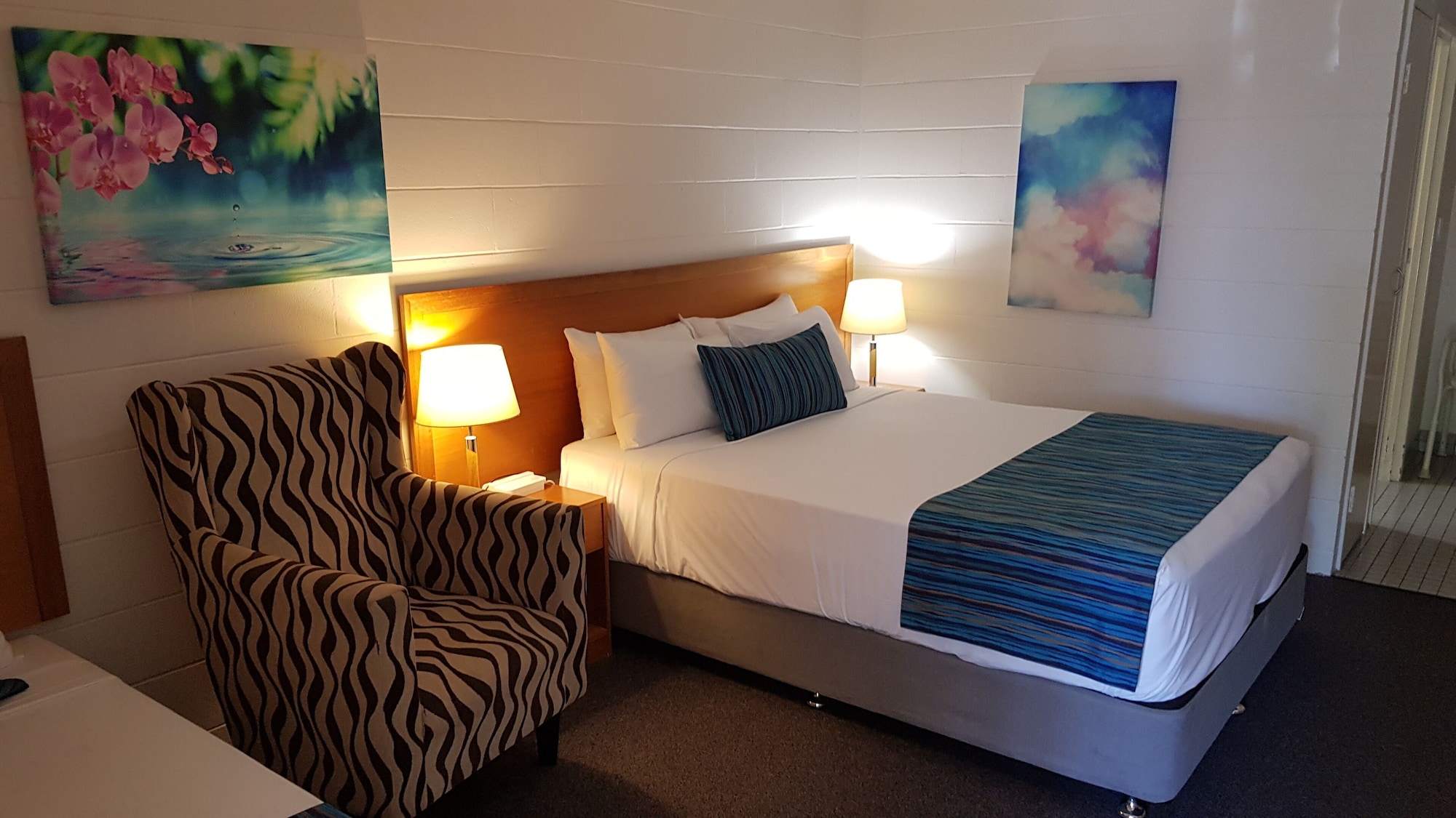 ROOM, TWIN BEDS, ACCESSIBLE