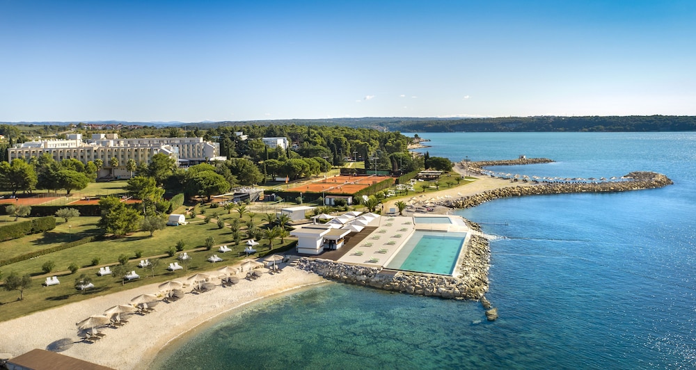 Aminess Vival Maestral Hotel in NOVIGRAD