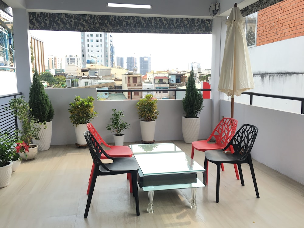 Ht Apartment 48/64