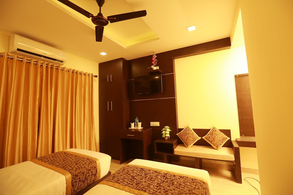 The Crescent Suites 20/33