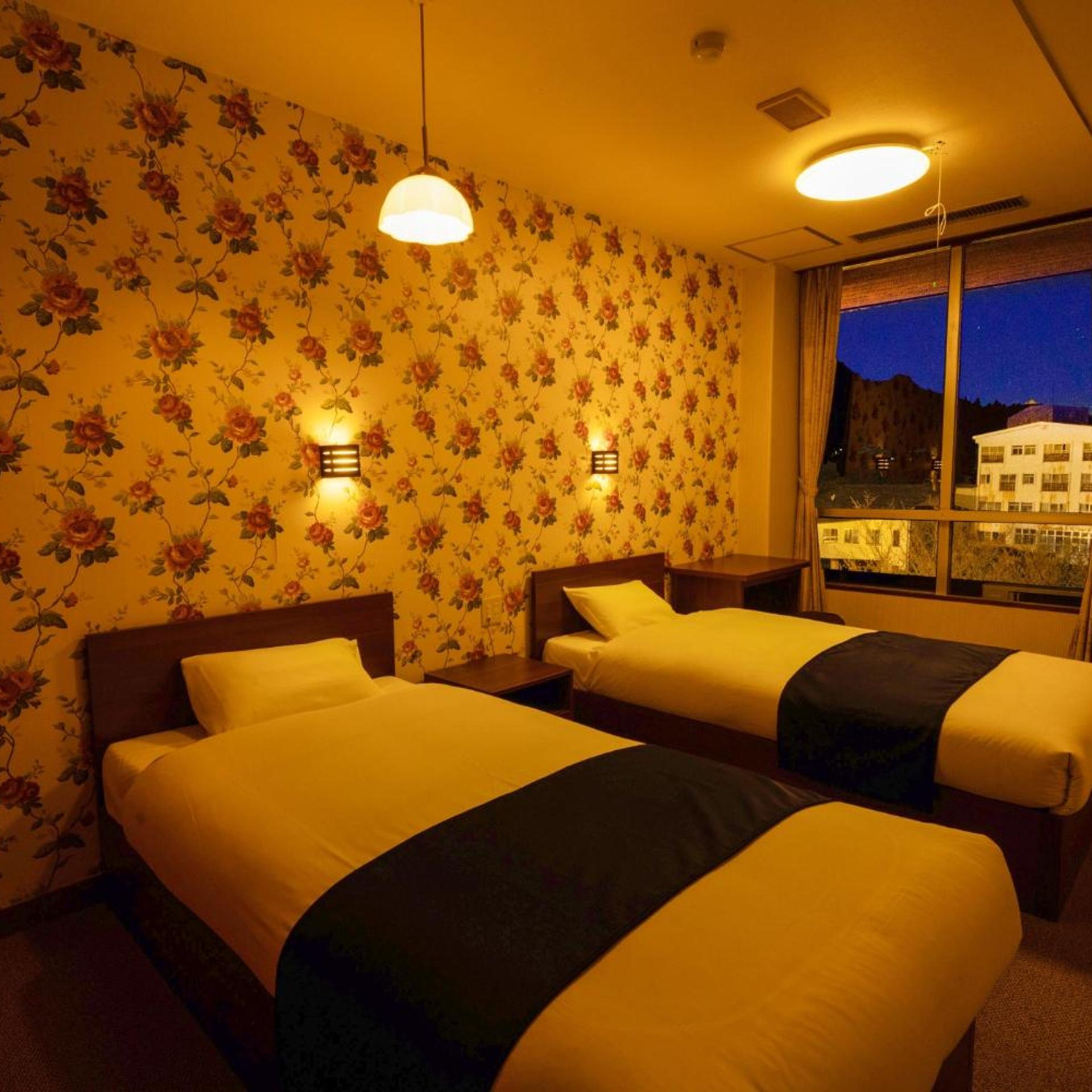 Standard, Twin Beds, Indoor Bath