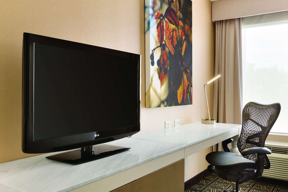 Hilton Garden Inn Niagara On The Lake 58/62