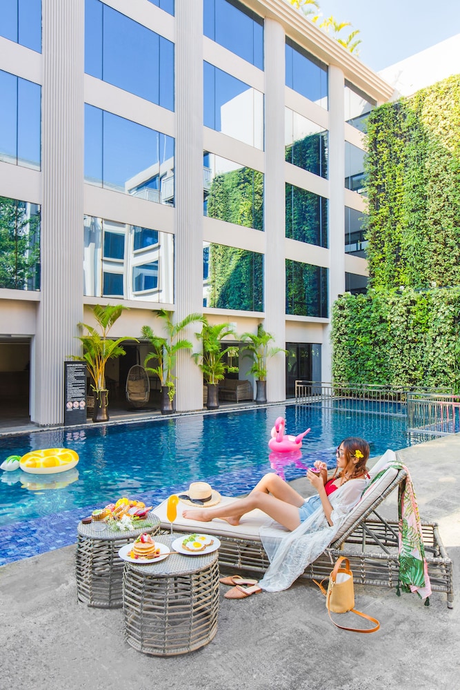 Hyatt Centric Candolim Goa 6/72