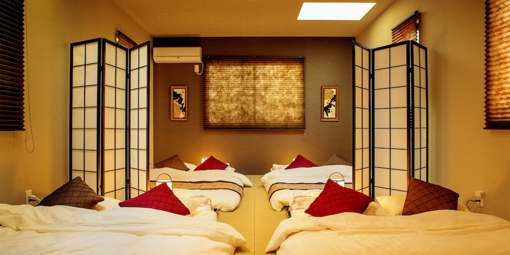 Samurai House 3/24