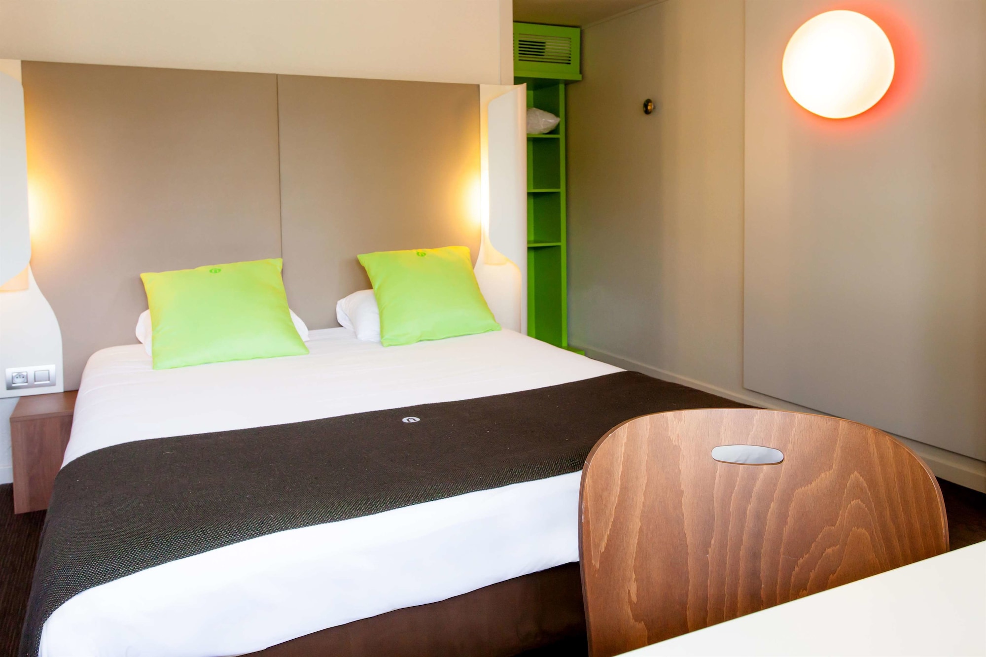 Next Generation, Standard, Double Bed
