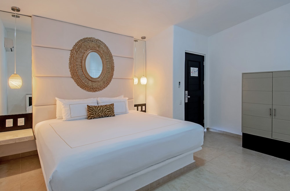 Desire Riviera Maya Resort All Inclusive Adults Only 13/49